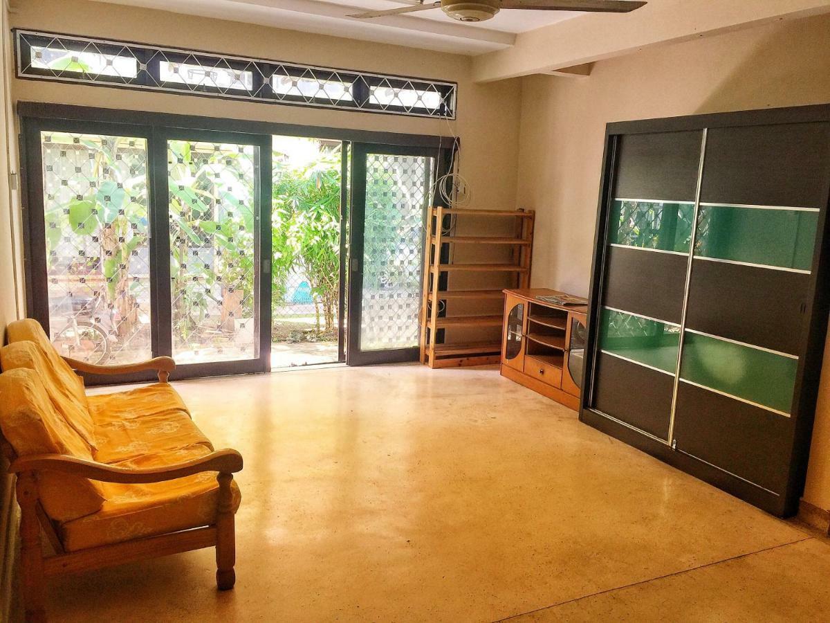 Little Cozy Homestay Kota Bharu Bagian luar foto
